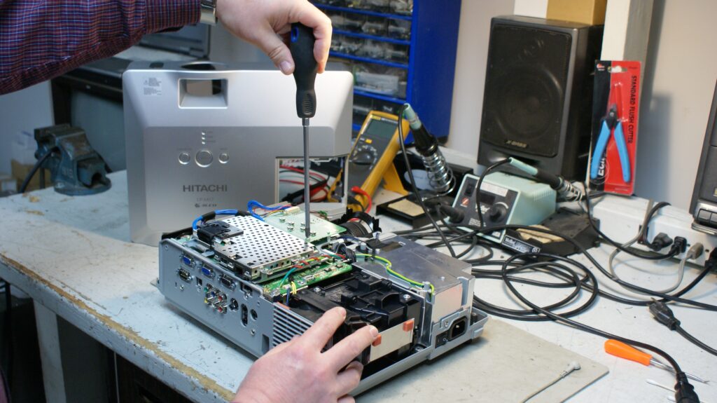 Manutenção de projetor 3